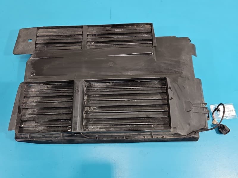 KIEROWNICA Wlot powietrza Ford Focus Mk3 1,6 tdci BM51-8472-D BM51-8476-AB