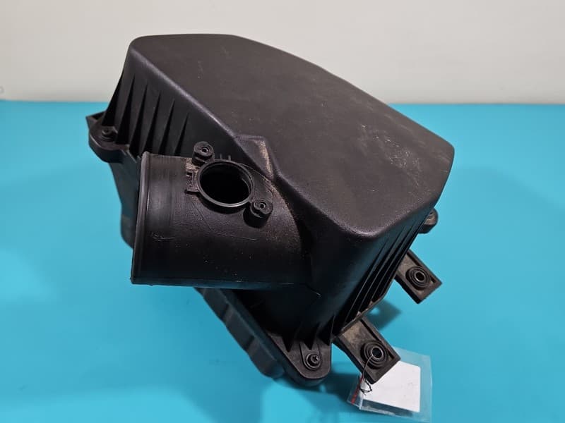 Obudowa filtra powietrza Opel Antara 2,2 cdti ASM22745825