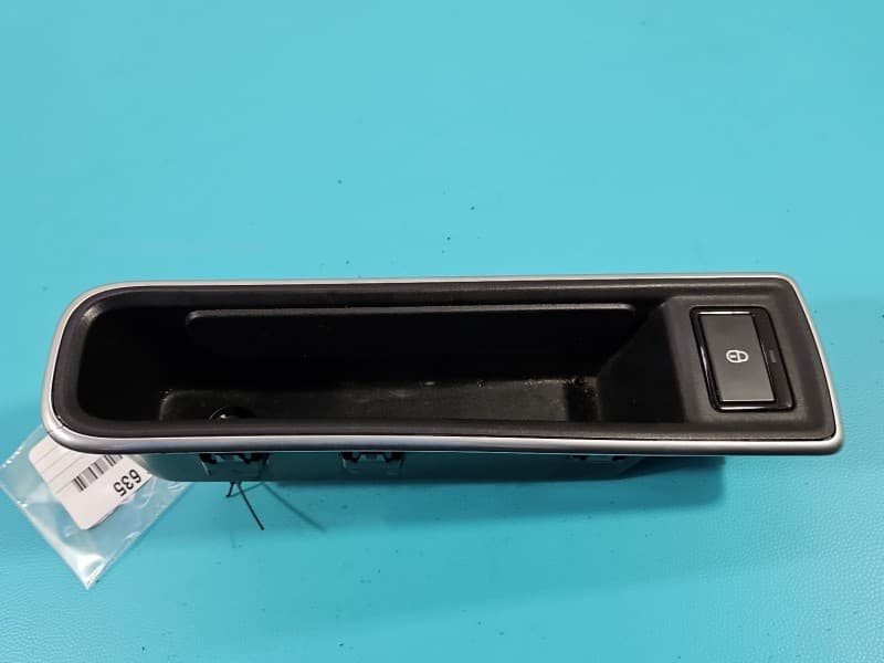 Przełącznik blokady drzwi tył prawy JAGUAR XF II X260 GX63-22634-A