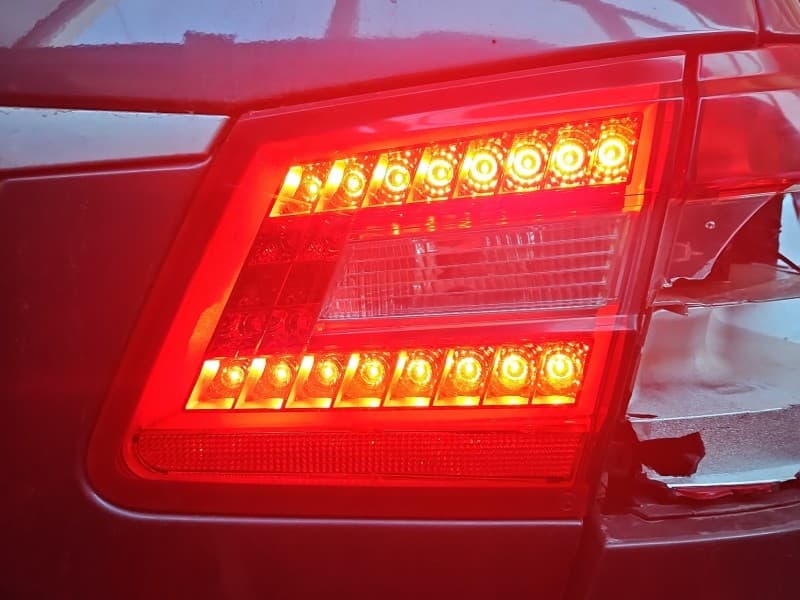 Lampa tył prawa klapy Mercedes W212 kombi EUROPA