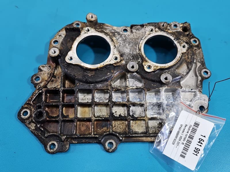 Obudowa rozrządu Mercedes W206 1,5 T 254915 A2540100108