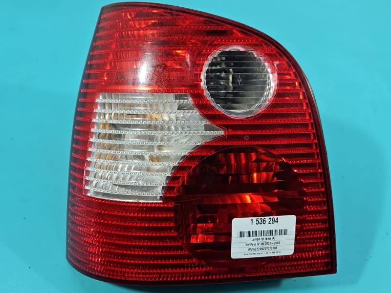 Lampa tył lewa błotnika Vw Polo IV 9N HB EUROPA