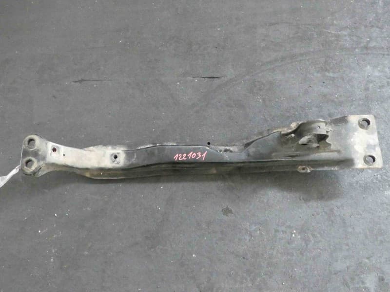 WÓZEK KOŁYSKA TRAWERS Sanki Belka silnika Nissan Primera P11 1,6 16v