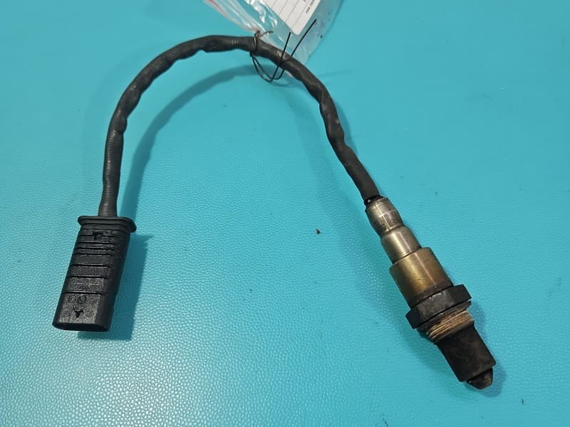 Sonda lambda 4-PIN BMW G30 2,0d 0281004623/620 8589665