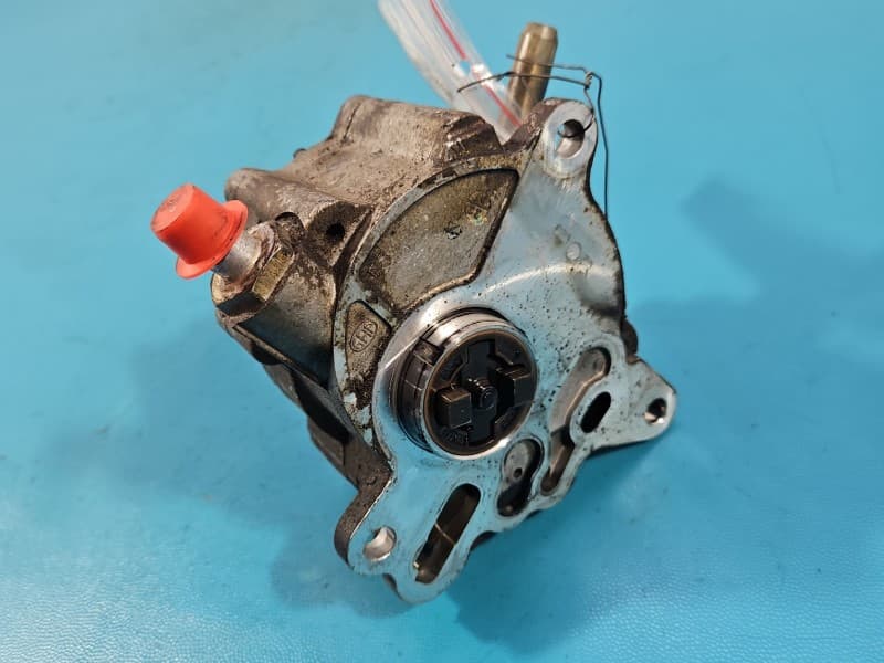 Pompa vacum Dodge Caliber 2,0 CRD BWD 03G145209C