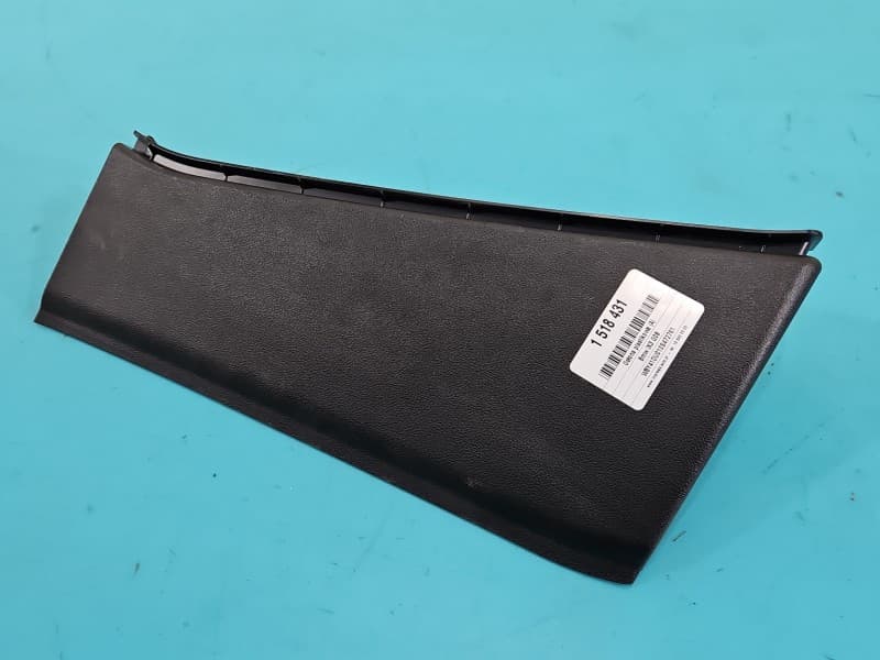 Osłona ZAŚLEPKA PLASTIK OSŁONA SŁUPKA BAGAŻNIKA PRAWA BMW iX3 G08 7396614