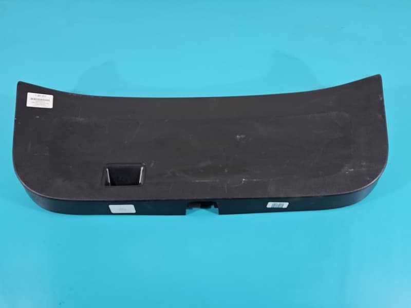 Tapicerka klapy tył boczek bagażnika tylnej Toyota Prius II XW20 03- 67750-47030