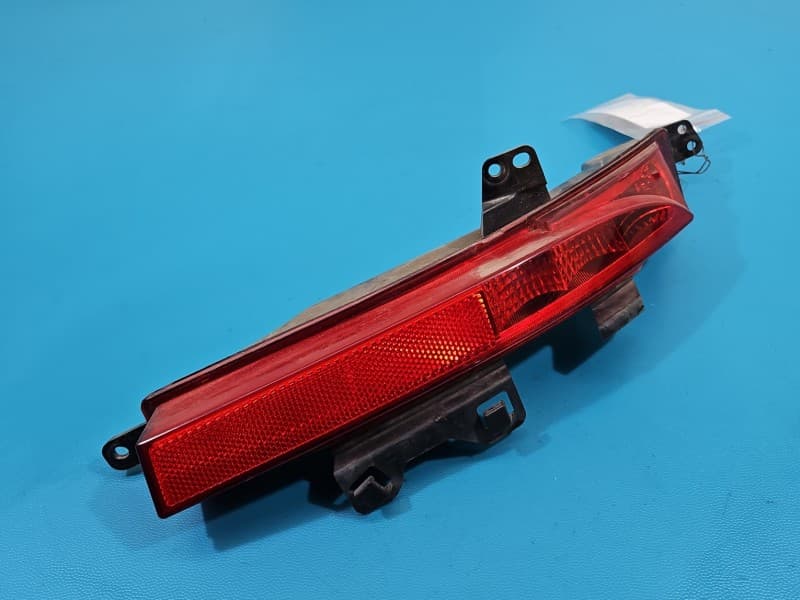 Lampa tył prawa zderzaka przeciwmgielna Land rover Discovery Sport 14- L550 FK72-15K272
