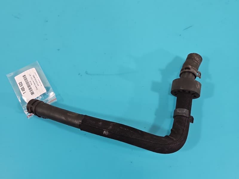 przewód wąż rurka wody Porsche Cayenne II 4,8 V8 Turbo 7P5122049B