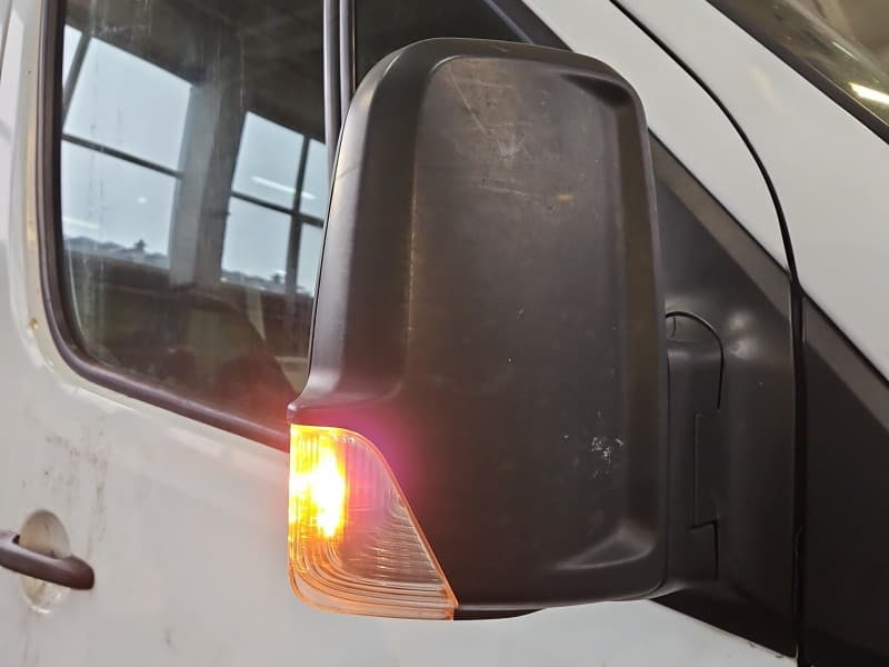 Lusterko prawe Mercedes Sprinter II 906 6+3pin, pęknięte szkiełko i obudowa europa