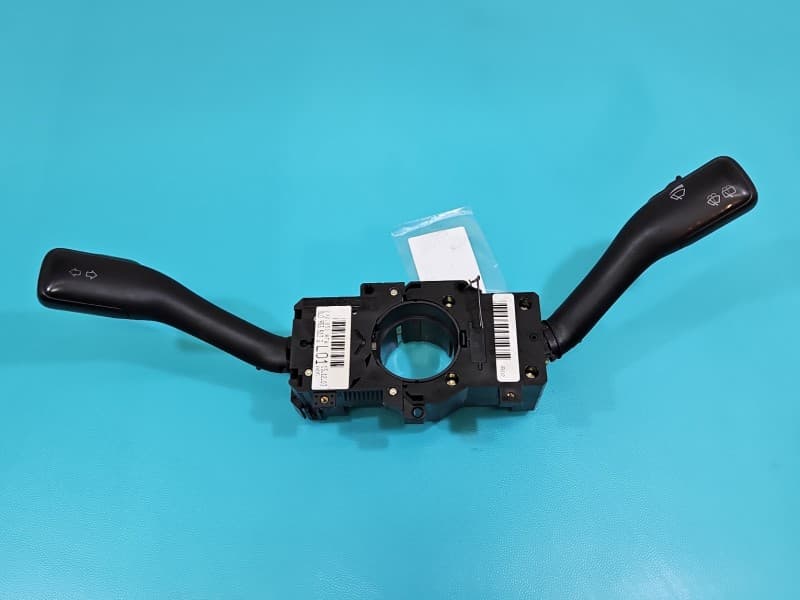 Przełącznik zespolony Seat Leon I Toledo II 8L0953513G