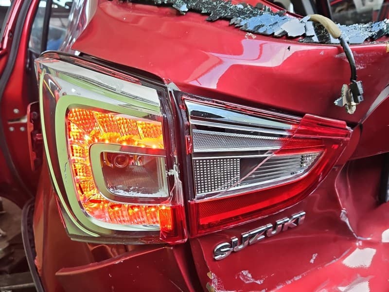 Lampa tył lewa błotnika Suzuki Sx4 S-Cross 13-21 HB EUROPA 220-18733
