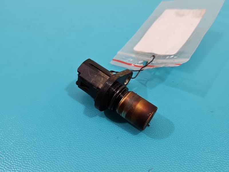 Czujnik położenia wałka rozrządu Toyota Camry VI XV30 01- 2,4 VVti 90080-19014 029600-0890