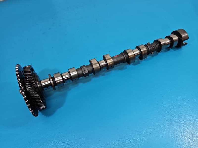 Wałek rozrządu Mazda Cx-7 2,2 MZR-CD R2AA