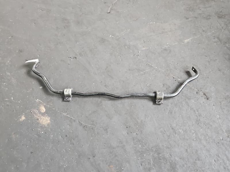 Drążek stabilizatora przód Peugeot 3008 II 16-23