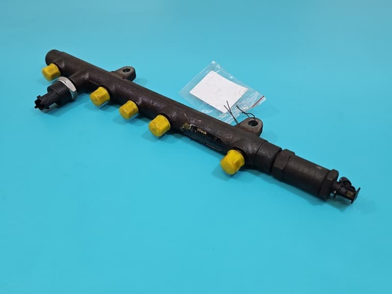 Listwa wtryskowa CZUJNIKI Renault Trafic II 1,9 dci 0445214024 0281002522