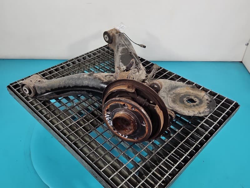 Wahacz tył lewy Mercedes Vito W447 14-