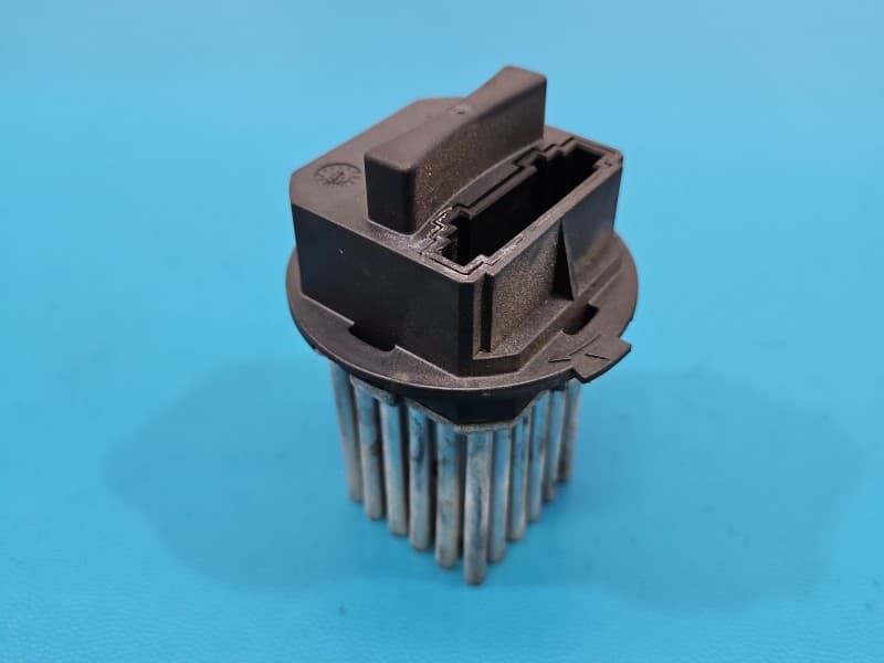 Opornik rezystor VOLVO S60 II 10- 5HL008941-20
