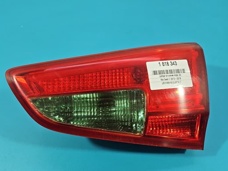 Lampa tył prawa klapy Kia Ceed II 12-18 kombi EUROPA 92404-A23