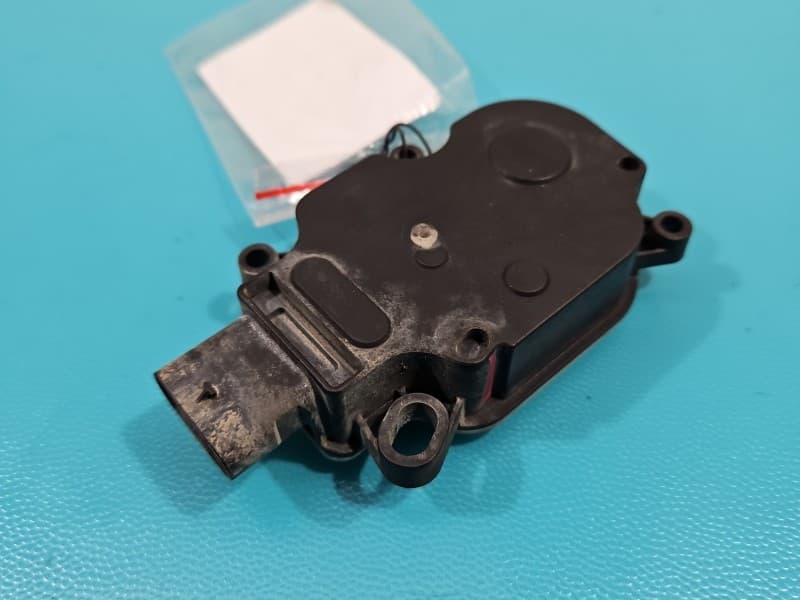 Silniczek 4 PIN NASTAWNIK ROLETY ŻALUZJI Renault Clio IV 12-20