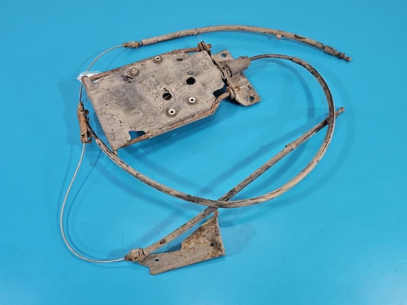 Hamulec ręczny elektryczny Opel Meriva B 13334738 A2C53395288