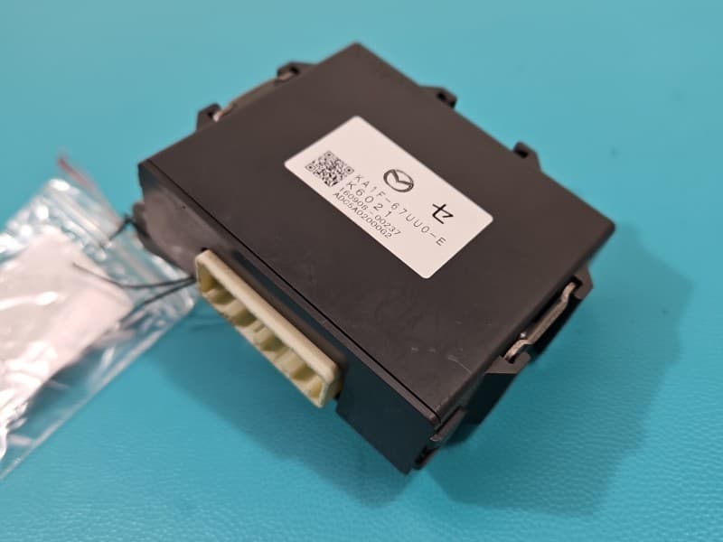Sterownik moduł RADAR CZUJNIK MARTWEGO POLA Mazda CX-5 I 12-17 160908-00237 ADC5A02000G2 KA1F-67UU0-E