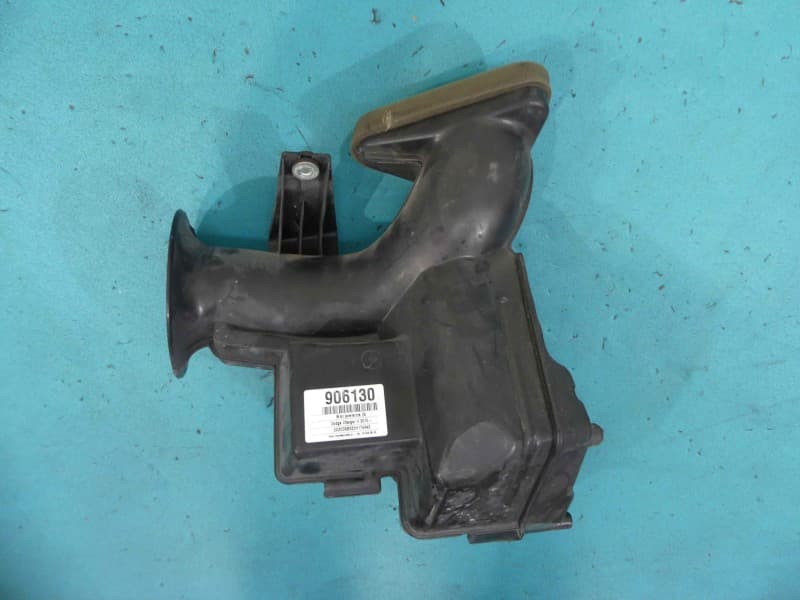 KIEROWNICA Wlot powietrza Dodge Charger II 10-14 3,6 V6 VVT 04861927AD
