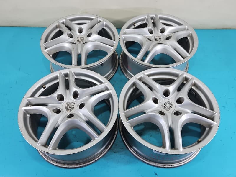 Felga aluminiowa 18" komplet alufelgi felgi Porsche Cayenne I 9P 7L5601025S