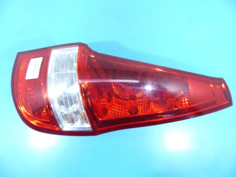 Lampa tył prawa błotnika Hyundai I30 I 07-12 kombi EUROPA 92402-2R1