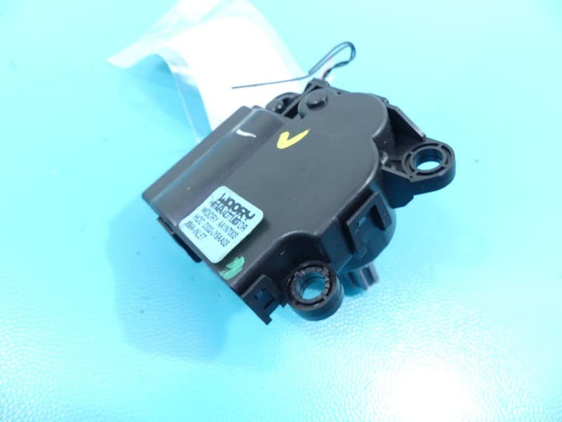 Silniczek nawiewu NAGRZEWNICY Hyundai I30 II 12-16 D332-JY9AA03 EUROPA