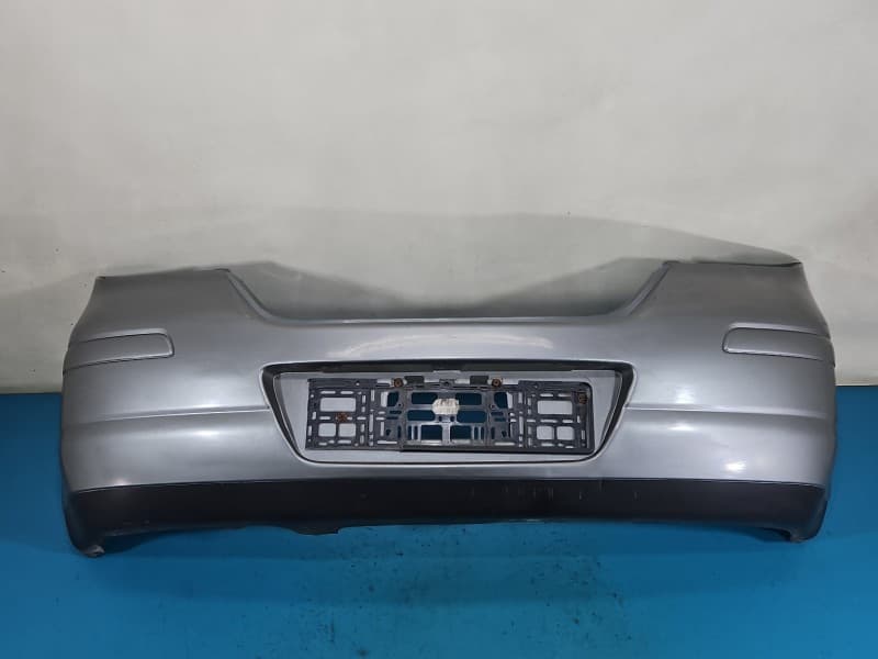 Zderzak tył tylny Nissan Tiida HB K36