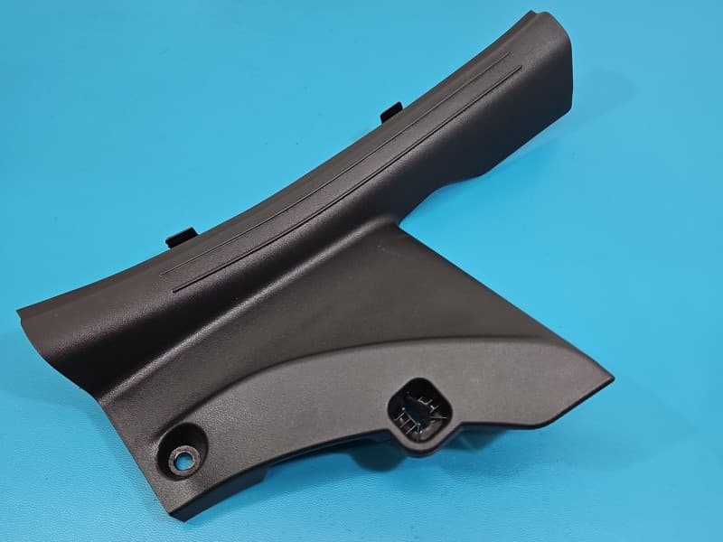 Osłona ZAŚLEPKA PLASTIK SŁUPKA LEWY TYŁ Hyundai Elantra VII 20- 85875-AA000