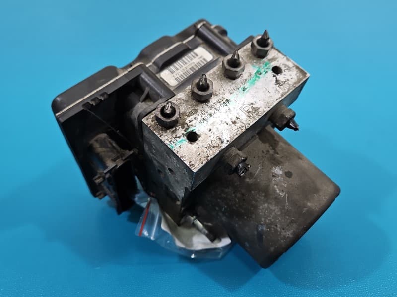 Pompa abs Nissan Qashqai I J10 06-13 2,0 16v MR20 0265951743 0265251854 47660BR00C