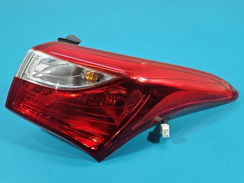 Lampa tył prawa błotnika Hyundai I30 II 12-16 kombi EUROPA 92402-A62