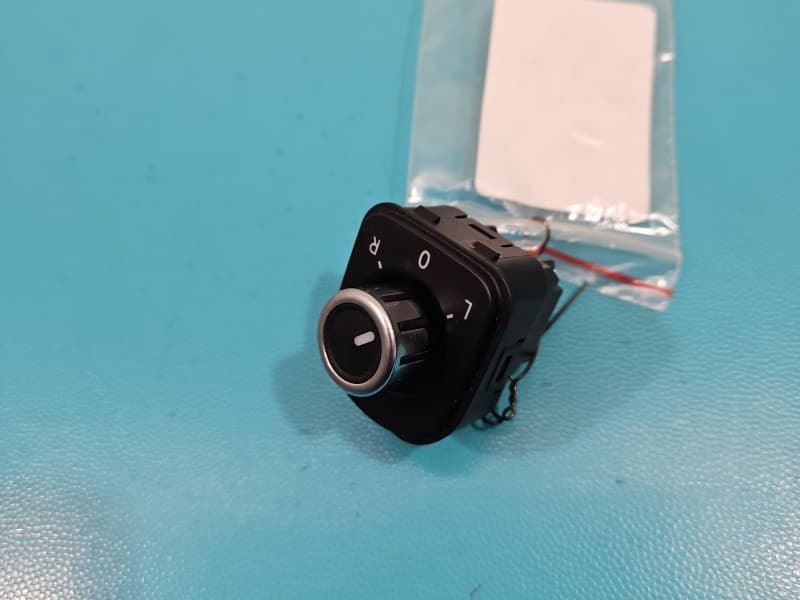 Przełącznik szyb Vw Passat CC EU 3C8959565B