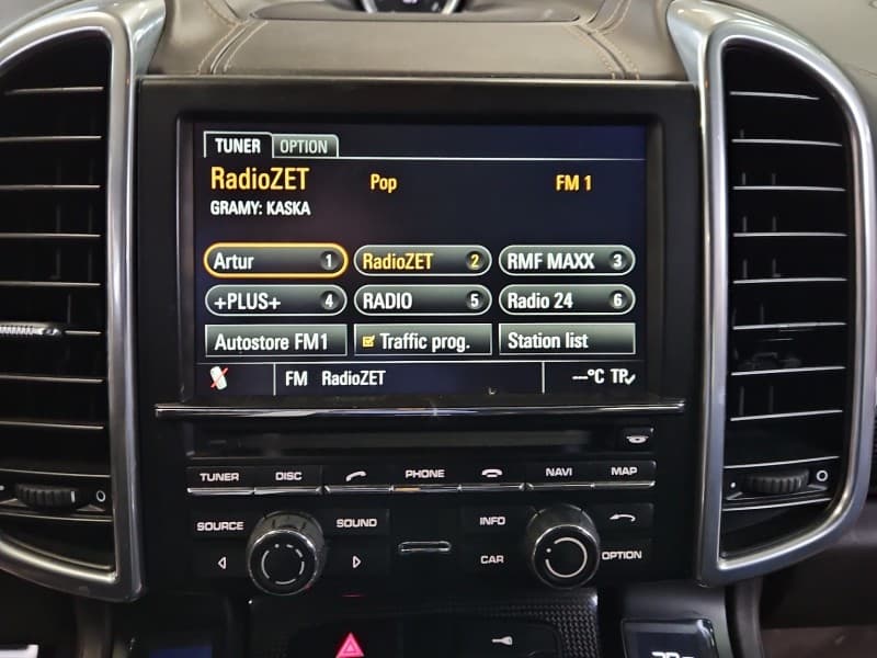 Radio fabryczne Porsche Cayenne II 6434A-BE96XX 7PP919193AF radioodtwarzacz