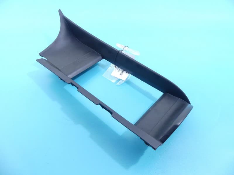 Osłona ZAŚLEPKA PLASTIK wyświetlacza / ekranu INFINITI QX30 H15 16-19 682705DF0A
