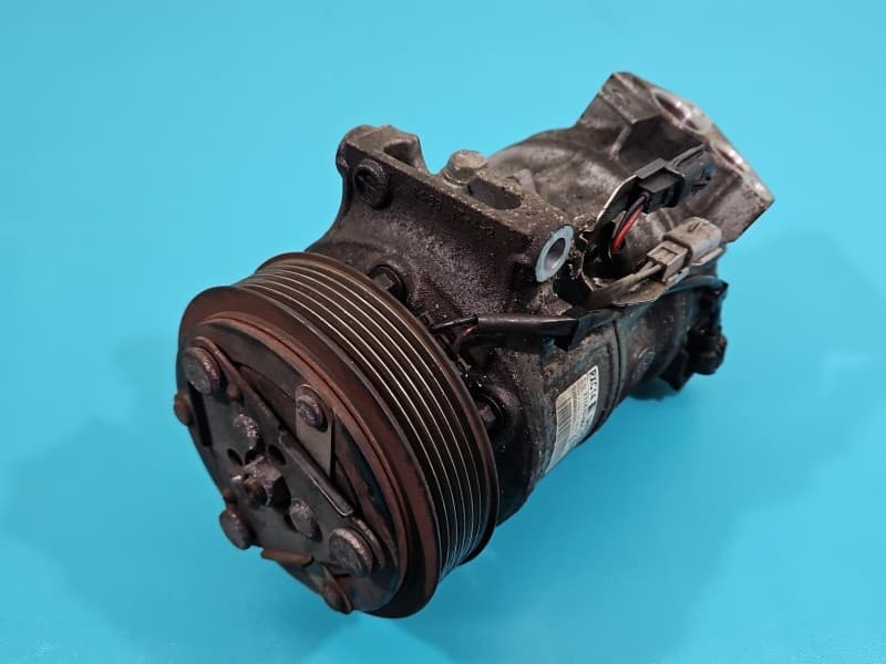 Sprężarka klimatyzacji kompresor Renault Megane IV 1,5 dci K9KU873 2114701004 926002410R 8849