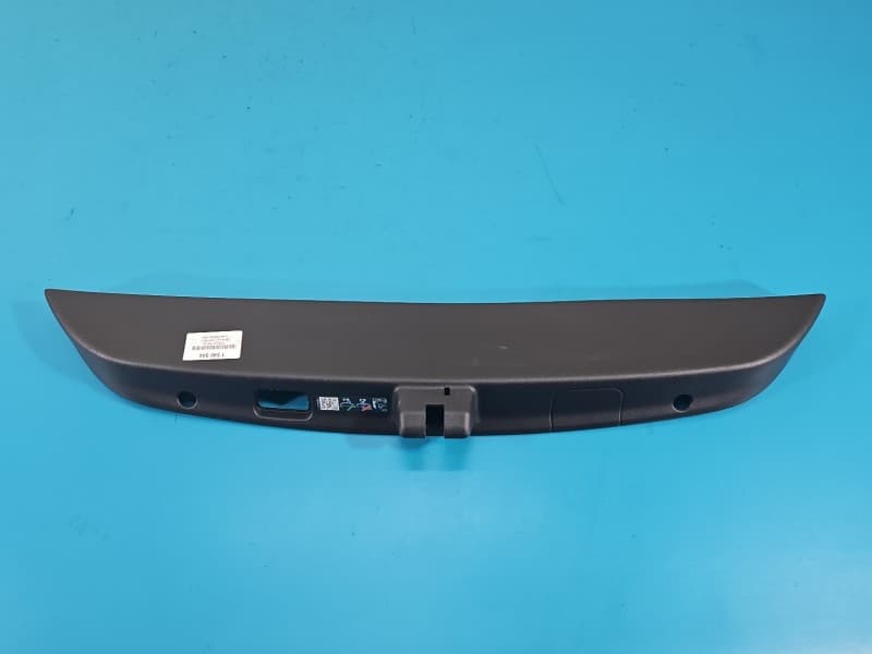 Tapicerka klapy tył boczek bagażnika tylnej Mercedes W206 A2067501900