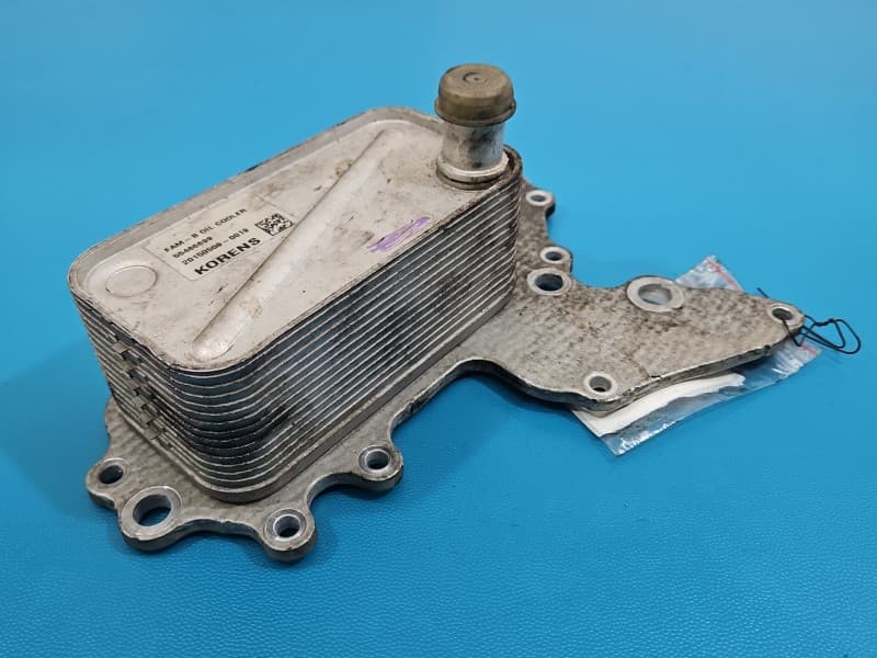 Chłodnica oleju Opel Insignia A 2,0 cdti B20DTH 55486899