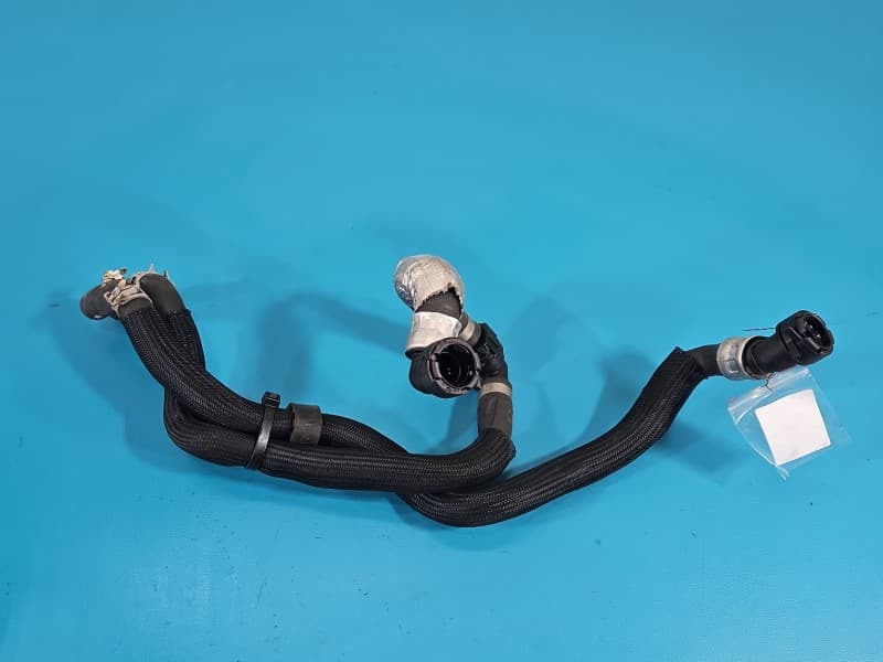 przewód wąż rurka wody Ford Mondeo Mk5 2,0 tdci FG93-18C266-JA