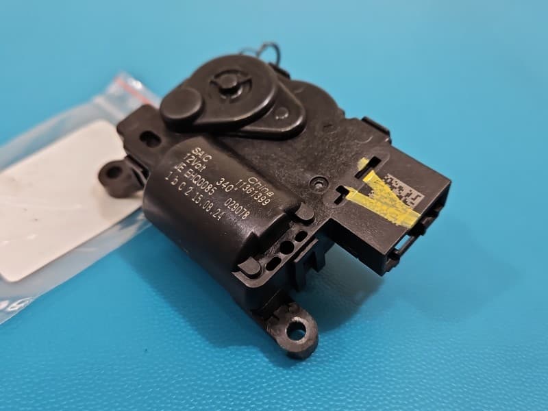 Silniczek nawiewu NAGRZEWNICY MG MG3 24- 11361399 EUROPA