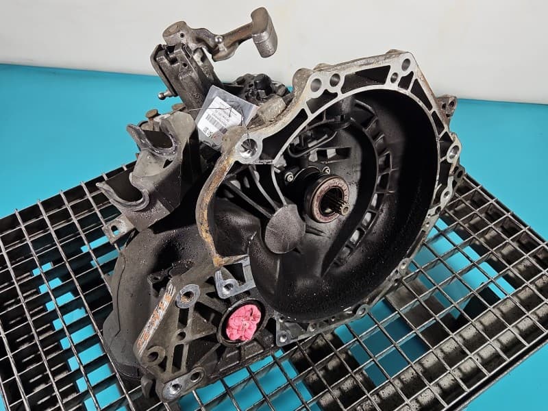Skrzynia biegów A18176520B66S374 MDG Opel Corsa E 1,4 16V