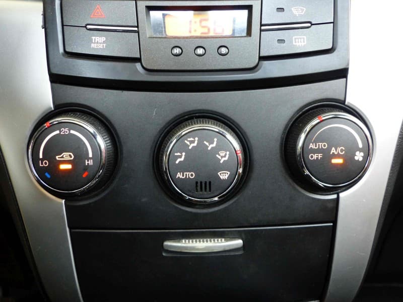 Konsola panel nawiewu Ssangyong Korando III 10-19 68710-34101