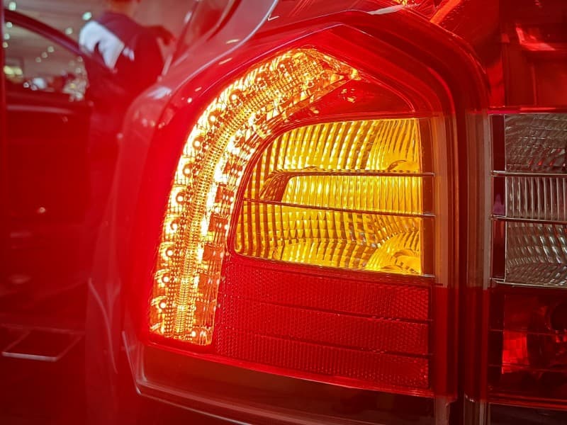 Lampa tył lewa błotnika VOLVO V70 III kombi EUROPA