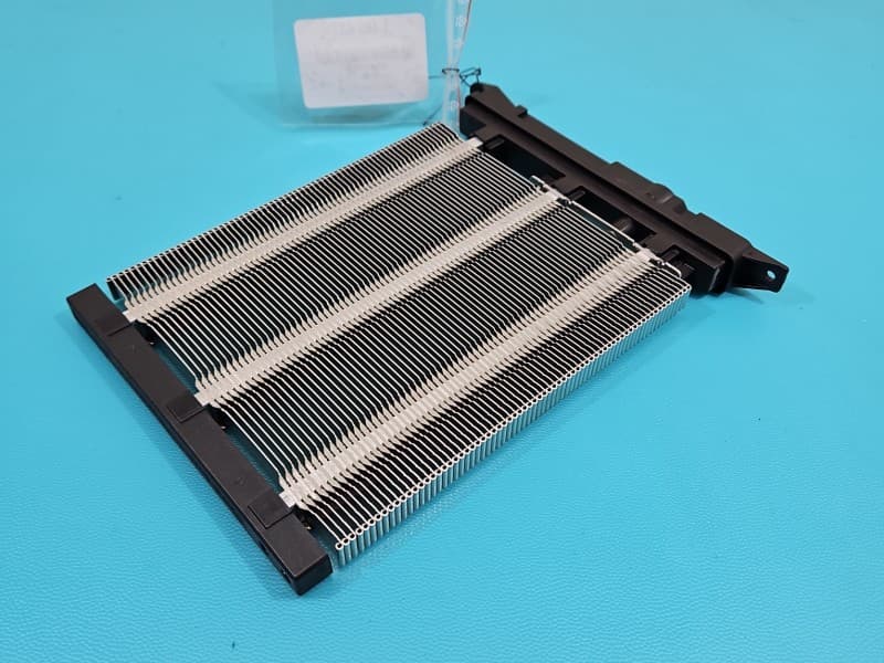 Nagrzewnica Audi Q3 8U 11-16 1K0963235G EUROPA