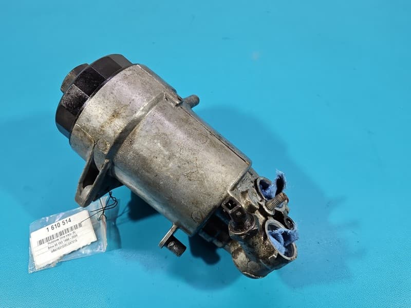 Podstawa filtra oleju obudowa BMW X5 E53 4,4 V8 1437582