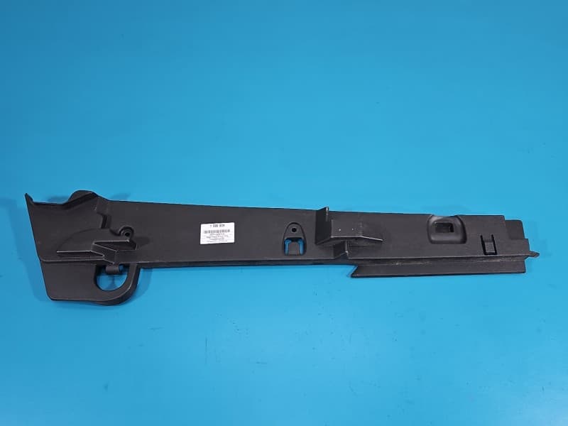 Osłona ZAŚLEPKA PLASTIK z bagażnika Renault Megane IV 767H32643R 350005147