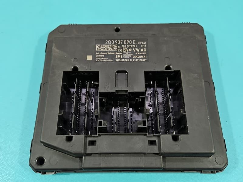 Sterownik moduł komfortu Skoda Scala 19- 2Q0937090E