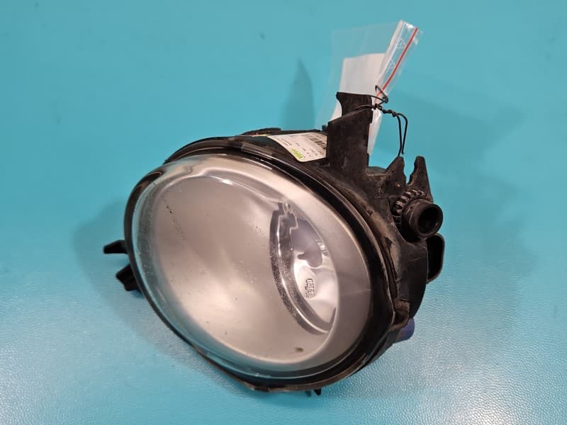 Halogen prawy Porsche Cayenne I 9P 89204261 7L5941700C